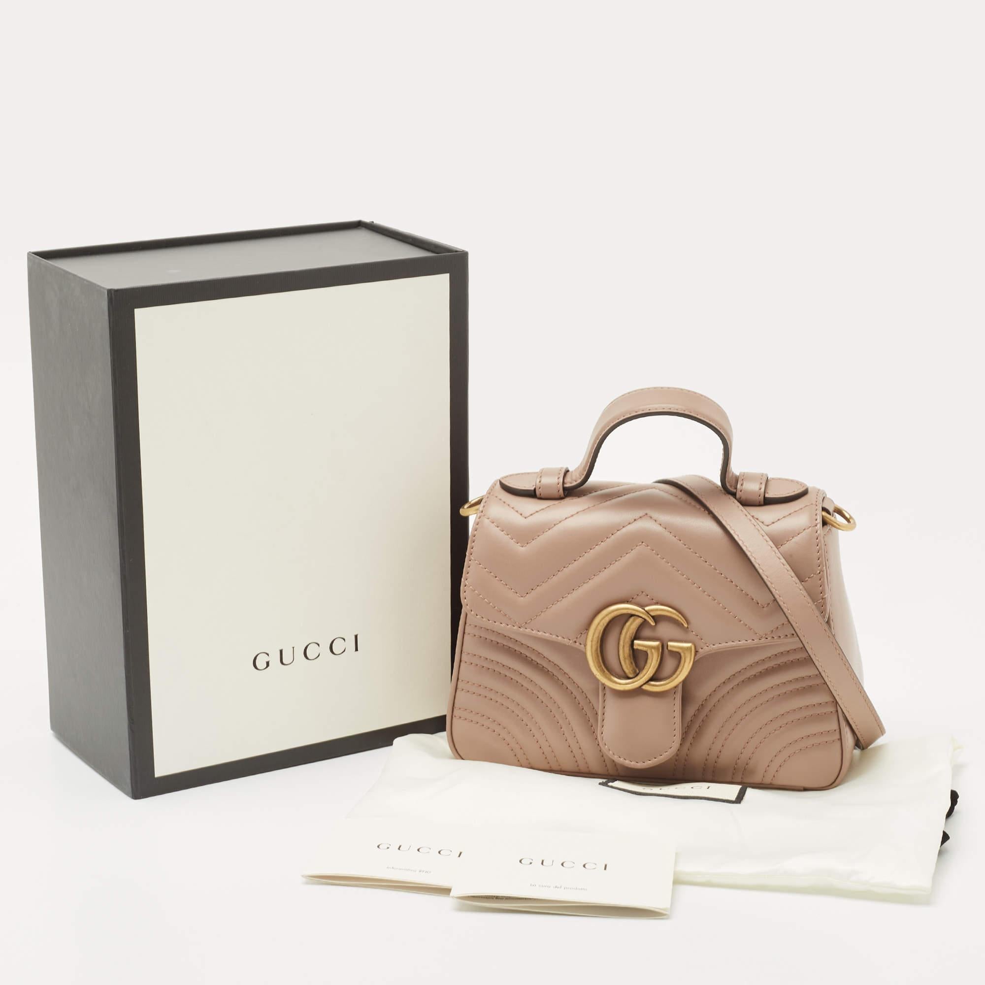 Gucci Bolso de Asa Superior Mini GG Marmont de Piel Matelassé Beige 8