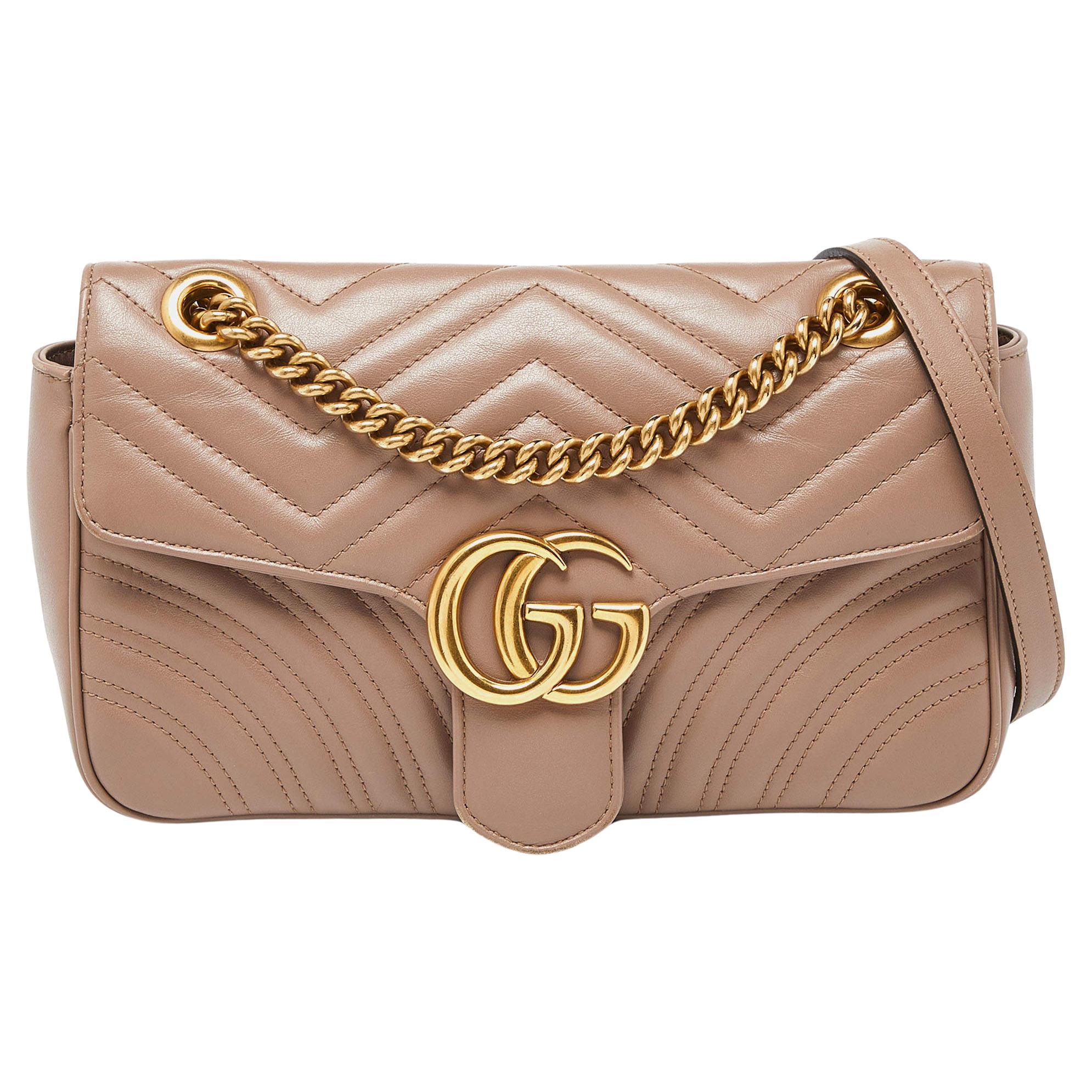 Gucci Beige Matelassé Leather Small GG Marmont Shoulder Bag en vente
