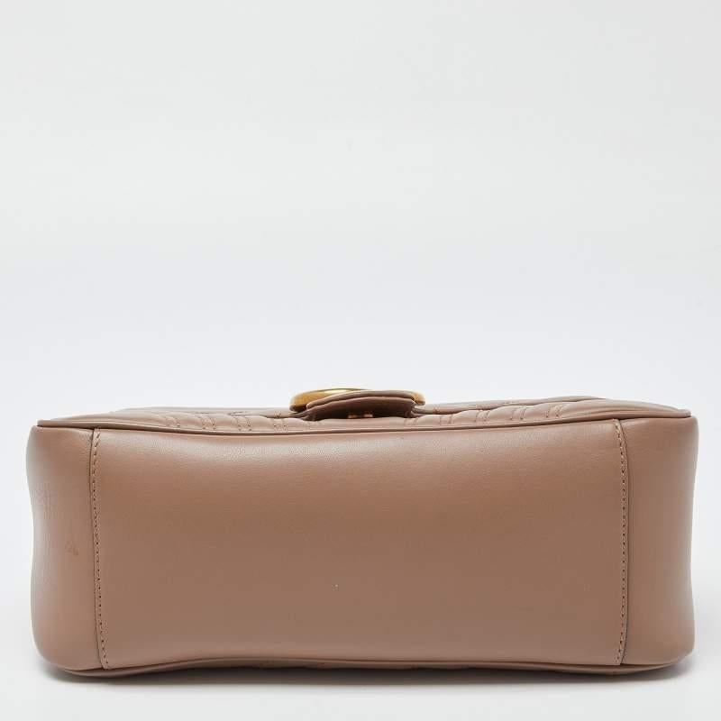 Gucci Beige Matelasse Leather Small GG Marmont Top Handle Bag In Good Condition In Dubai, Al Qouz 2