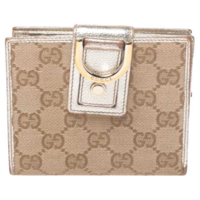 Gucci Beige/Metallic Gold GG Canvas Abbey D Ring Compact Wallet en vente