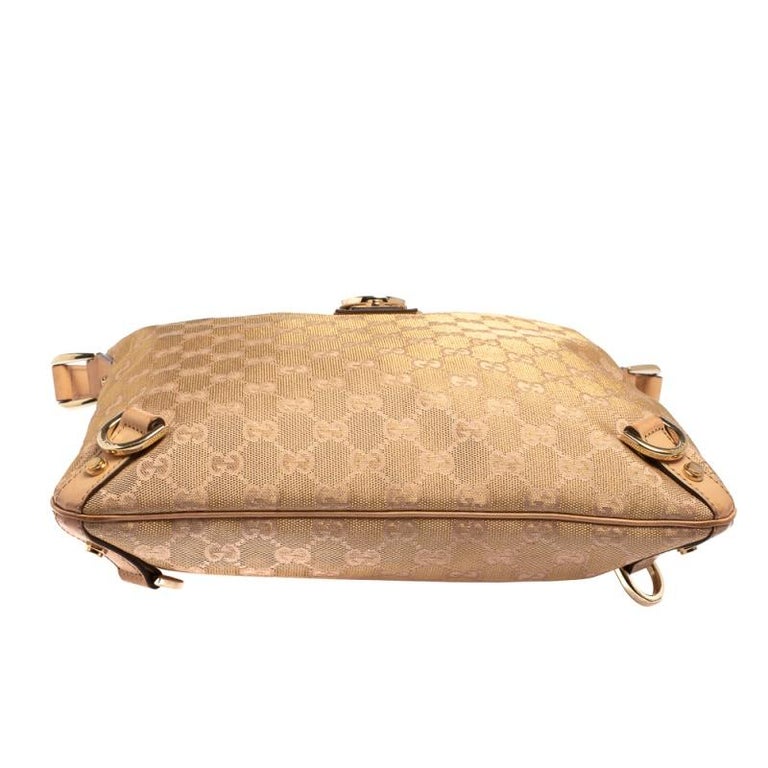 Gucci Beige/Metallic Pink GG Canvas and Leather Abbey Messenger bag at 1stDibs