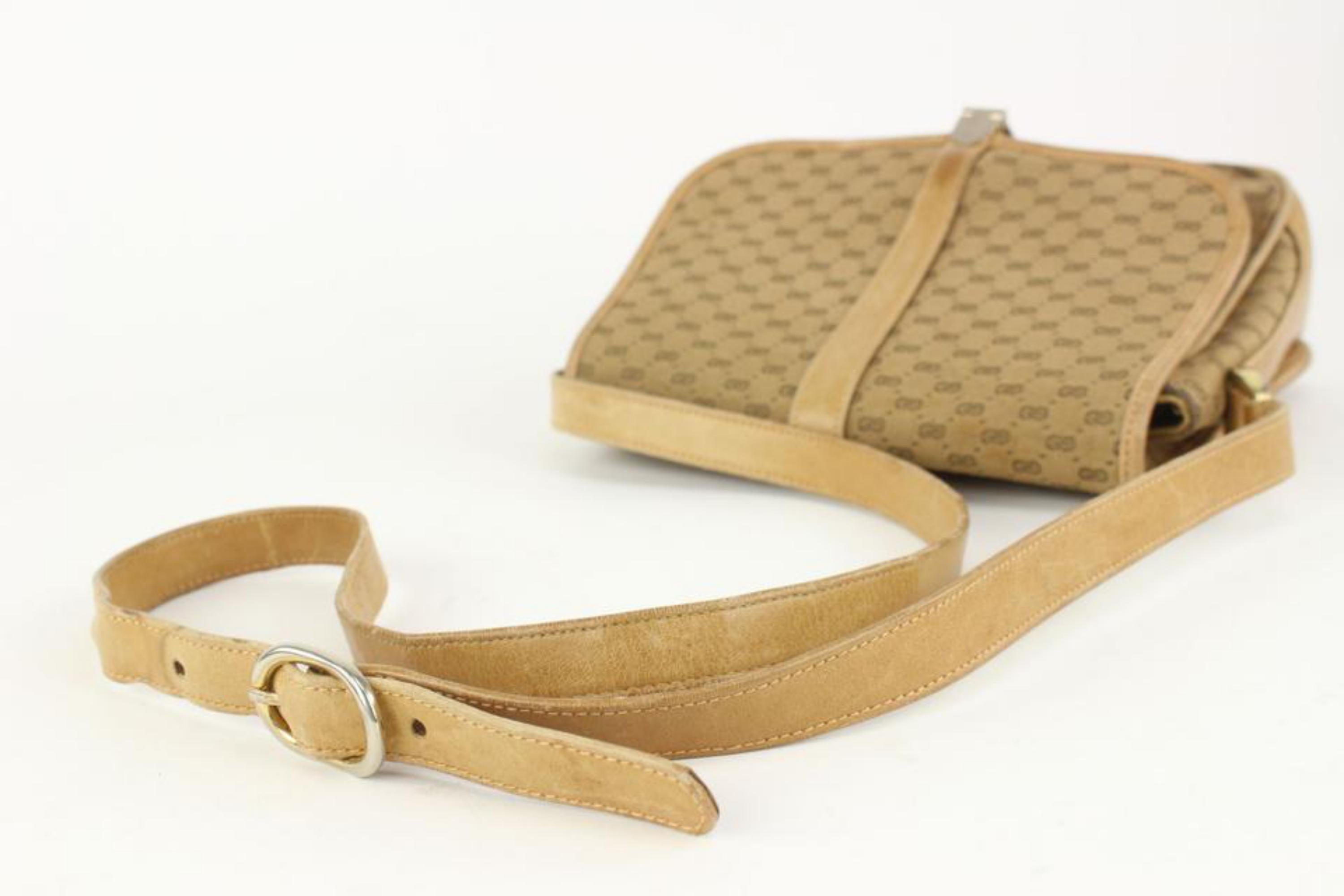Gucci Beige Micro GG Monogram Crossbody Flap Bag 6G1021 For Sale 5