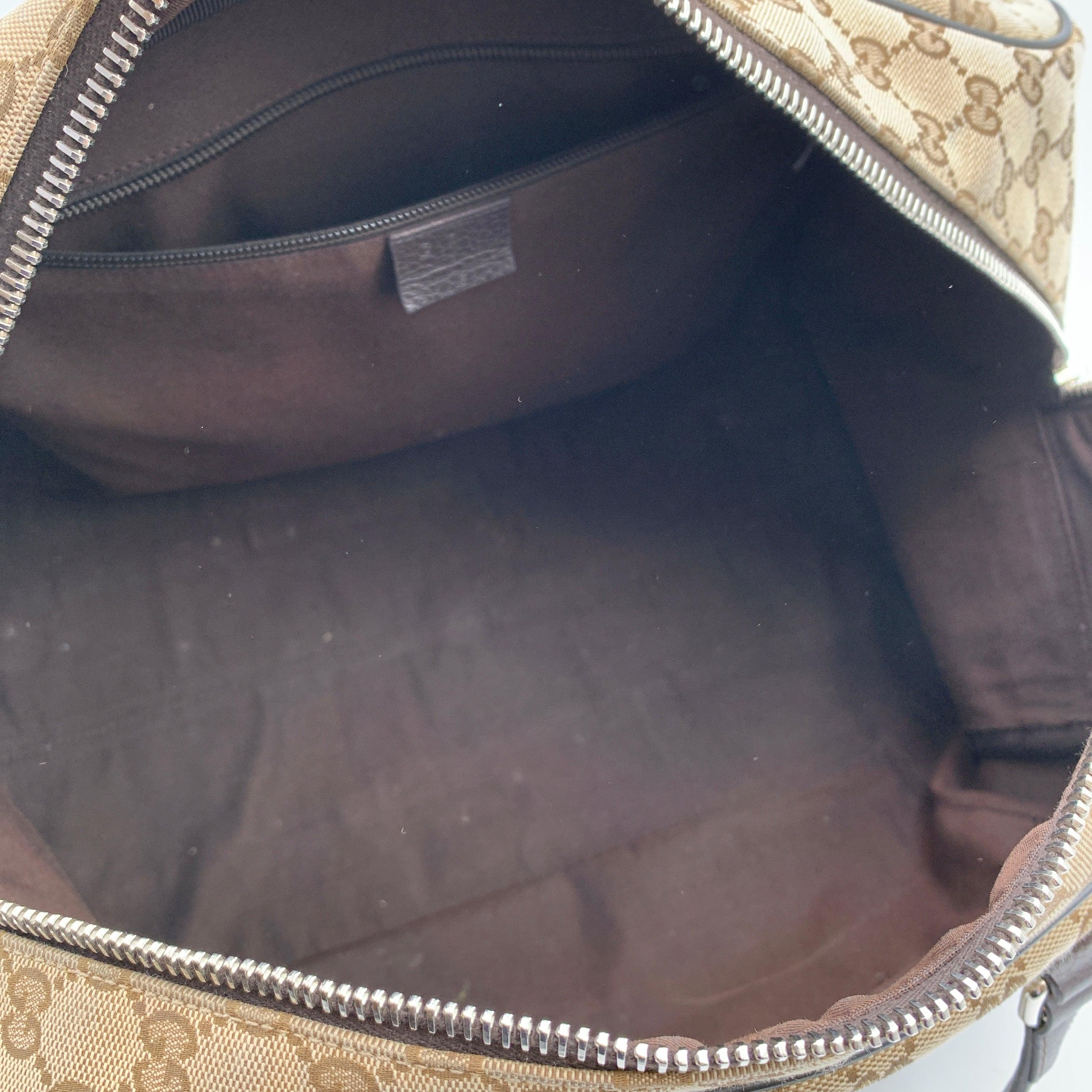 Women's or Men's Gucci Beige Monogram Canvas Duffle Weekender Travel Bag with Strap