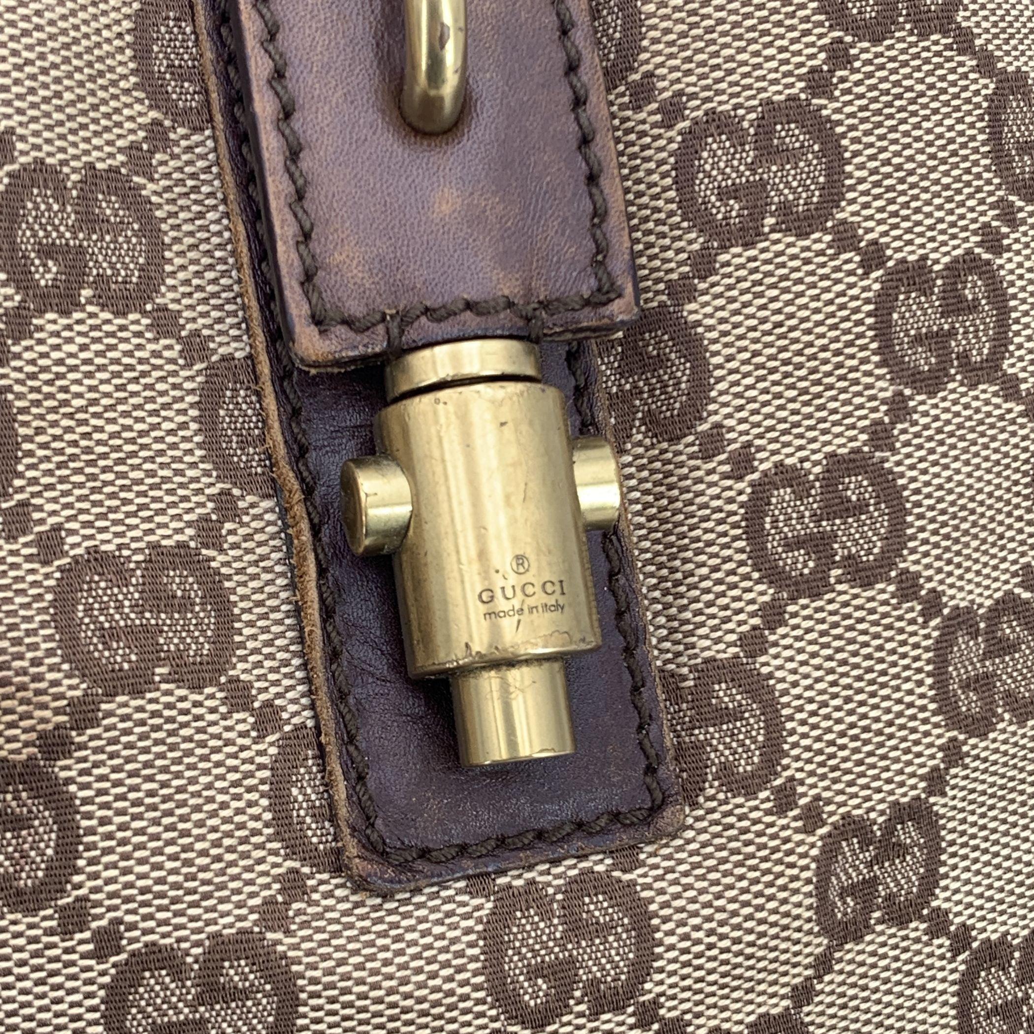 Gucci Beige Monogram Canvas Piston Lock Shoulder Bag In Fair Condition In Rome, Rome