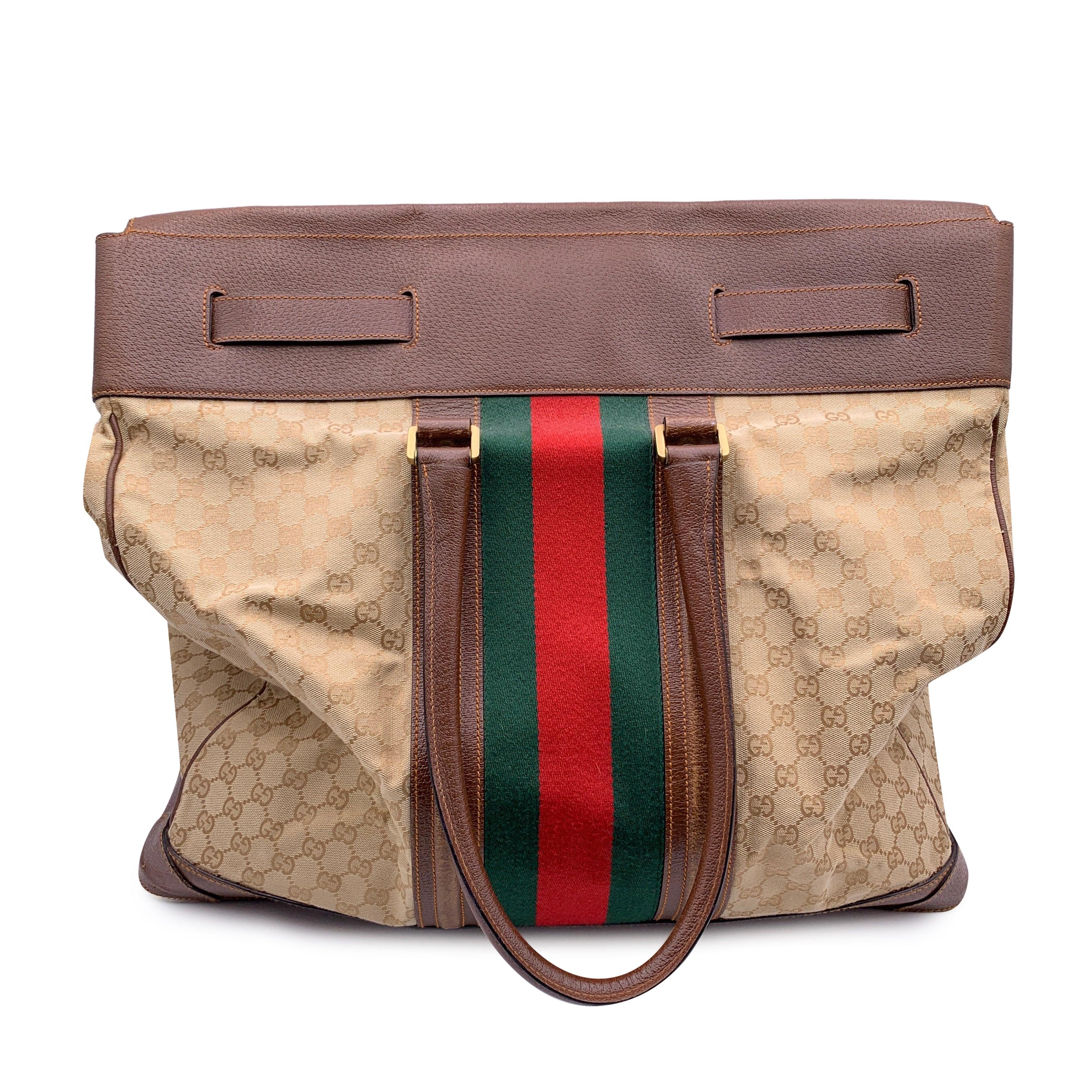 Gucci Beige Monogram Canvas Weekender Travel Bag with Stripes In Excellent Condition For Sale In Rome, Rome