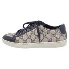 Gucci Beige/Navy Blue GG Supreme Canvas and Leather Low Top Sneakers Size 36