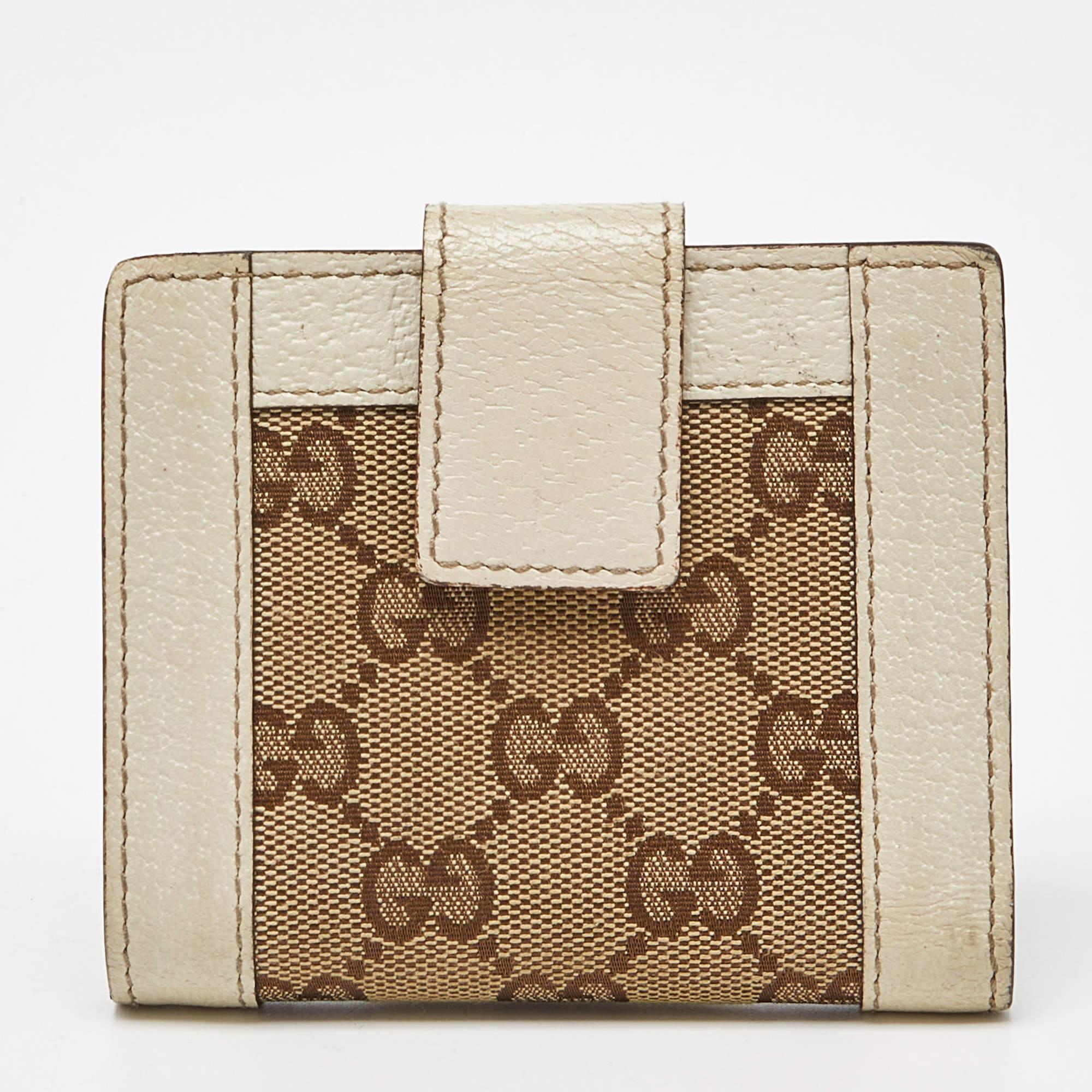 Gucci Beige/Off White GG Canvas and Leather Compact Wallet 1
