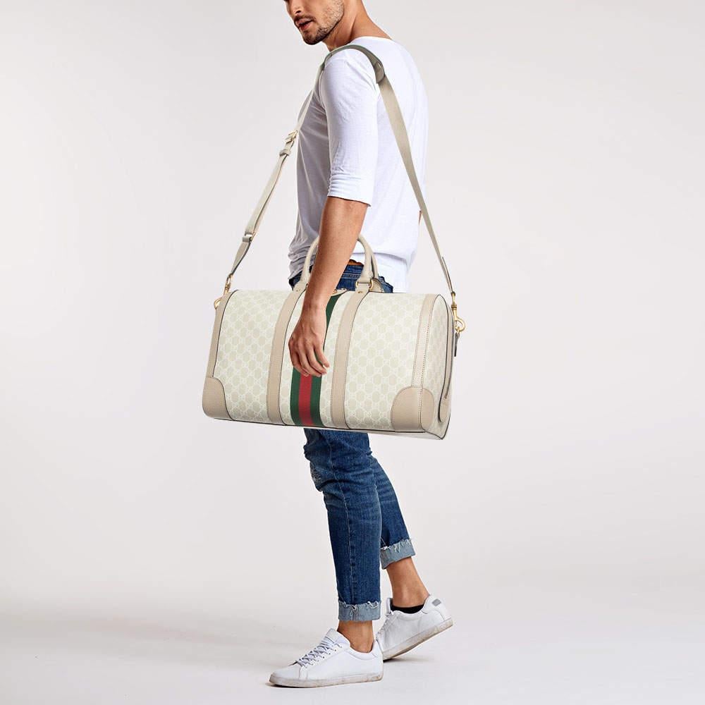 Gucci Beige/Off White GG Supreme Canvas Medium Web Savoy Duffle Bag In Excellent Condition In Dubai, Al Qouz 2