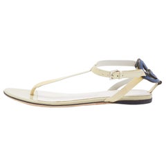Gucci Beige Patent Leather Interlocking G Thong Flat Sandals Size 35