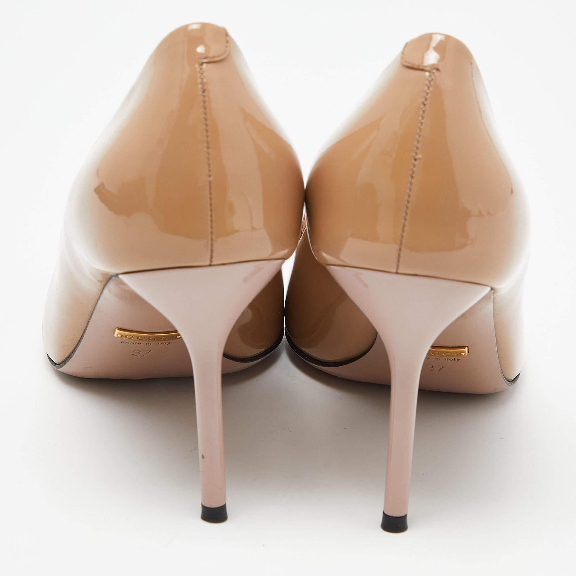 Women's Gucci Beige Patent Leather Knotted Bow Detail Pumps Size 37