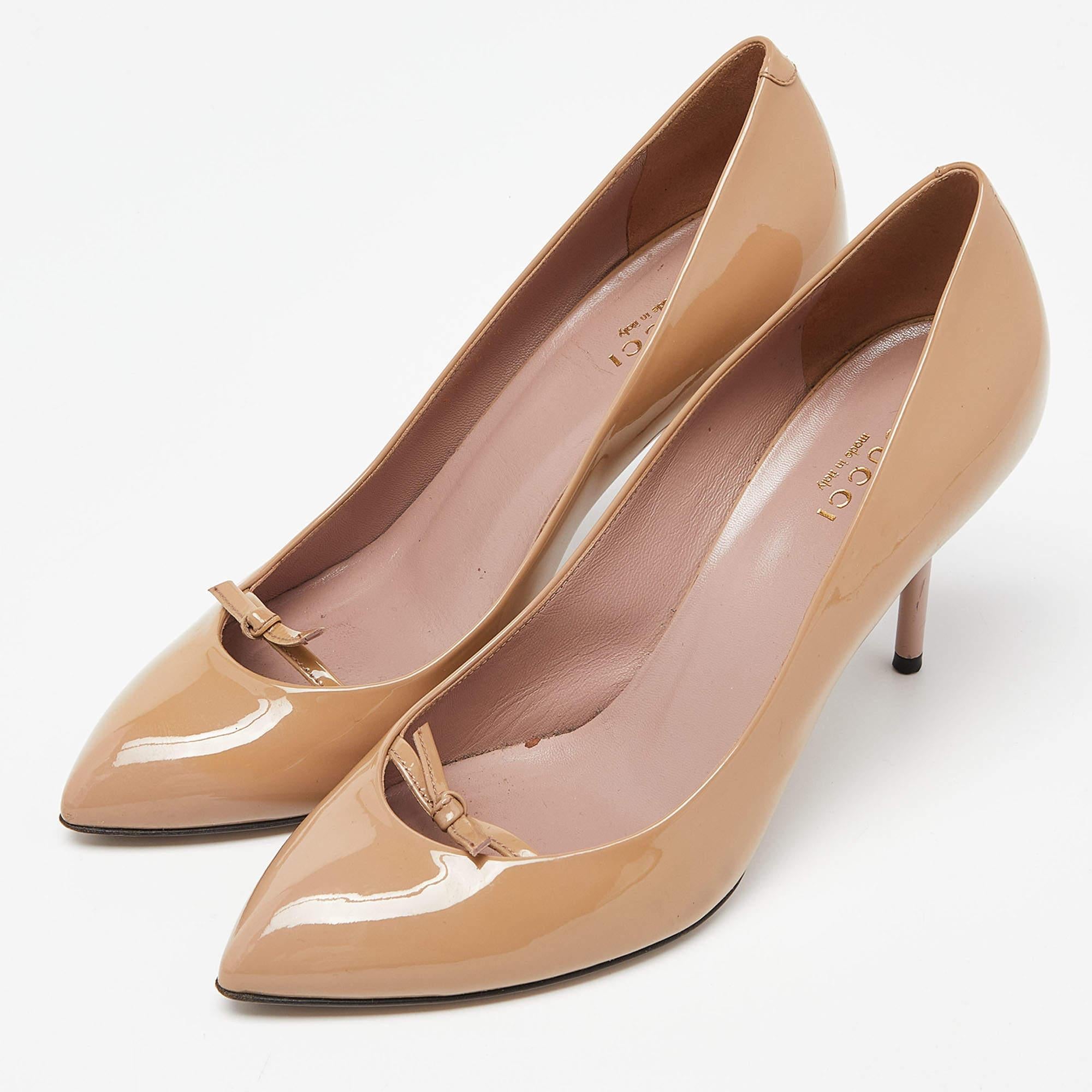 Gucci Beige Patent Leather Knotted Bow Detail Pumps Size 37 For Sale 3