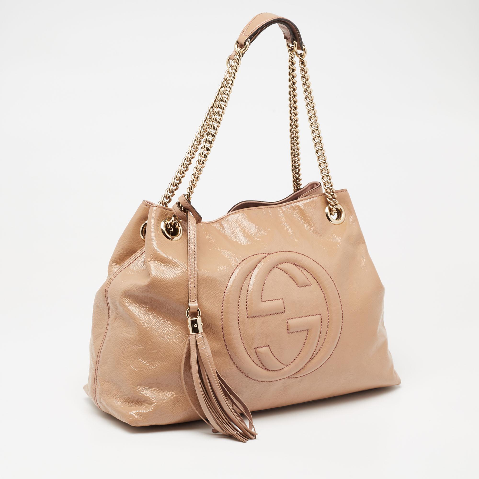 Women's Gucci Beige Patent Leather Medium Soho Chain Tote