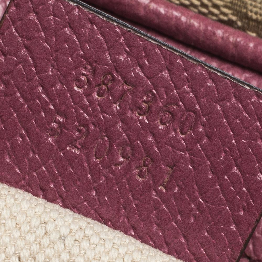 Gucci Beige/Pink GG Canvas and Leather Crossbody Bag In Good Condition In Dubai, Al Qouz 2