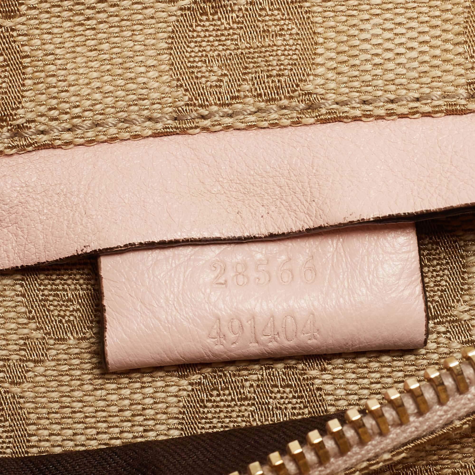 Gucci Gürteltasche aus Segeltuch und Leder mit doppelter Tasche in Beige/Rosa im Angebot 1