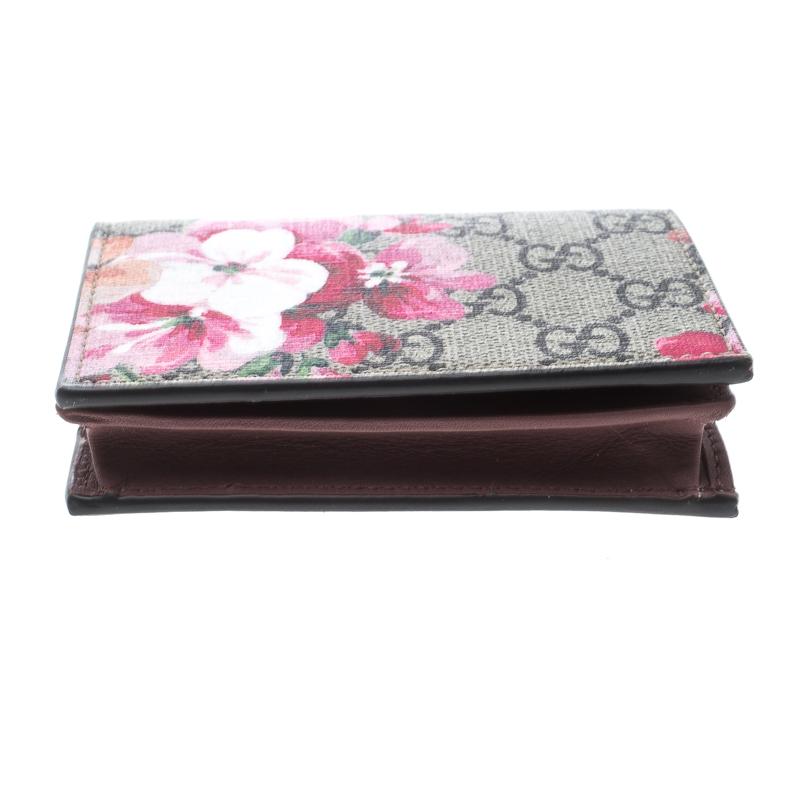 Gucci Beige/Pink GG Supreme Canvas Blooms Card Case 2