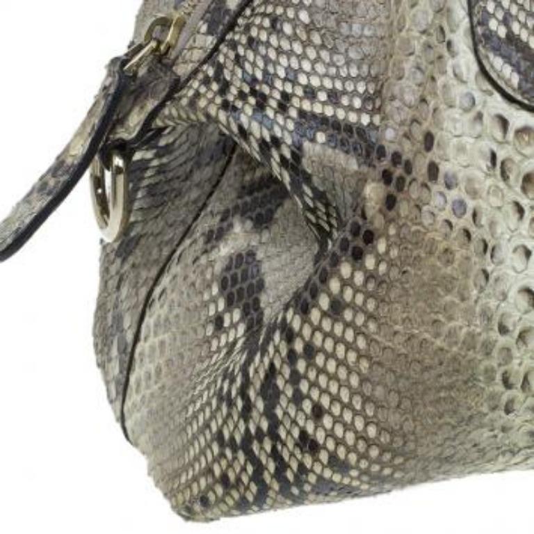 Gucci sac à poignée en python beige Pop Bamboo Pour femmes en vente