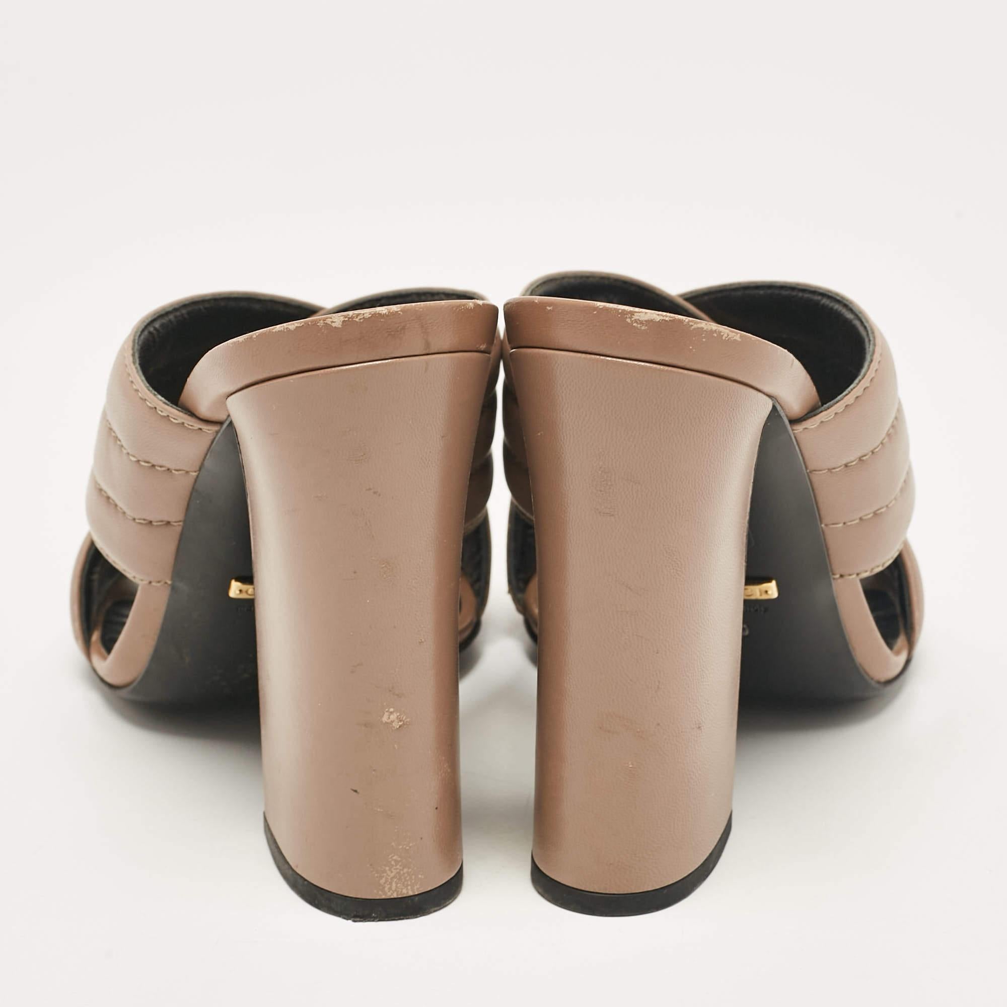 Gucci Beige Quilted Leather Webby Slide Sandals Size 40 1