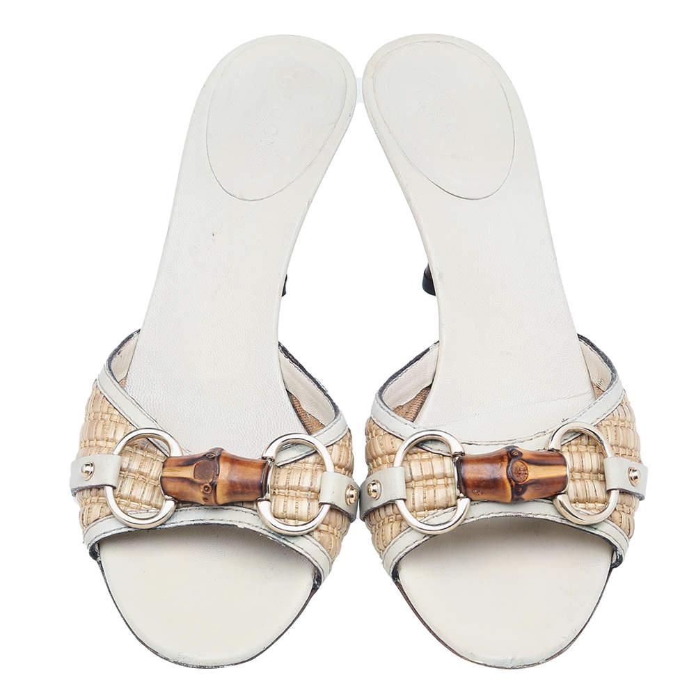 Gucci Beige Raffia And Leather Bamboo Horsebit Slide Sandals Size 36.5 In Good Condition In Dubai, Al Qouz 2