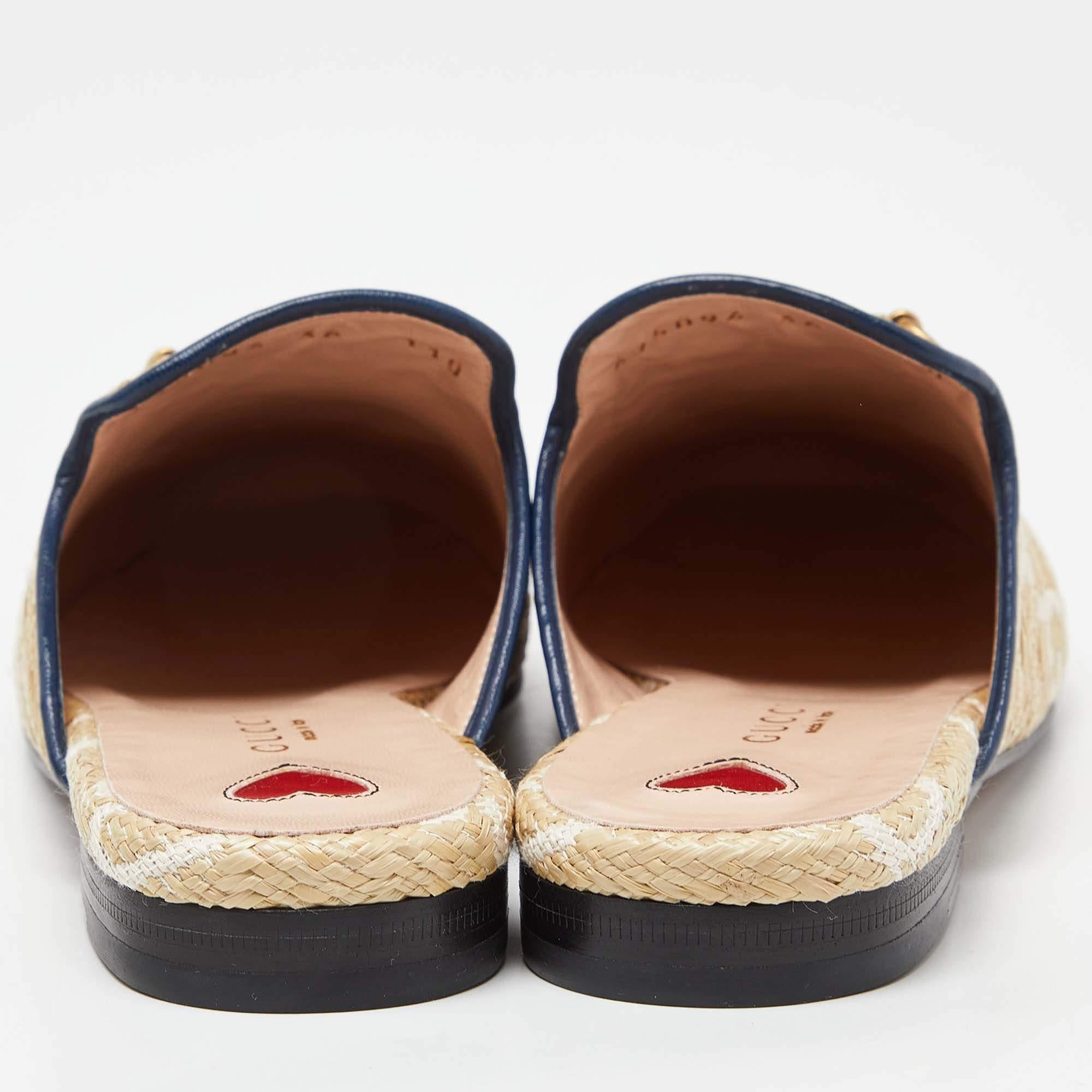  Gucci - Mules Princetown beige en raphia et cuir, taille 36 Pour femmes 