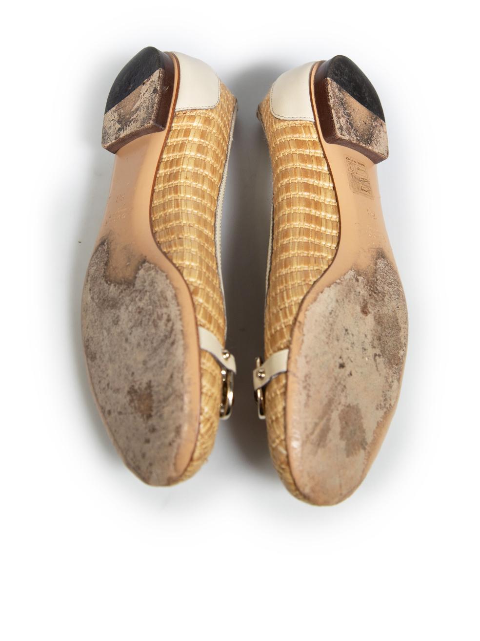 Gucci Beige Raffia & Leather Bamboo Horsebit Flats Size US 8 In Good Condition In London, GB