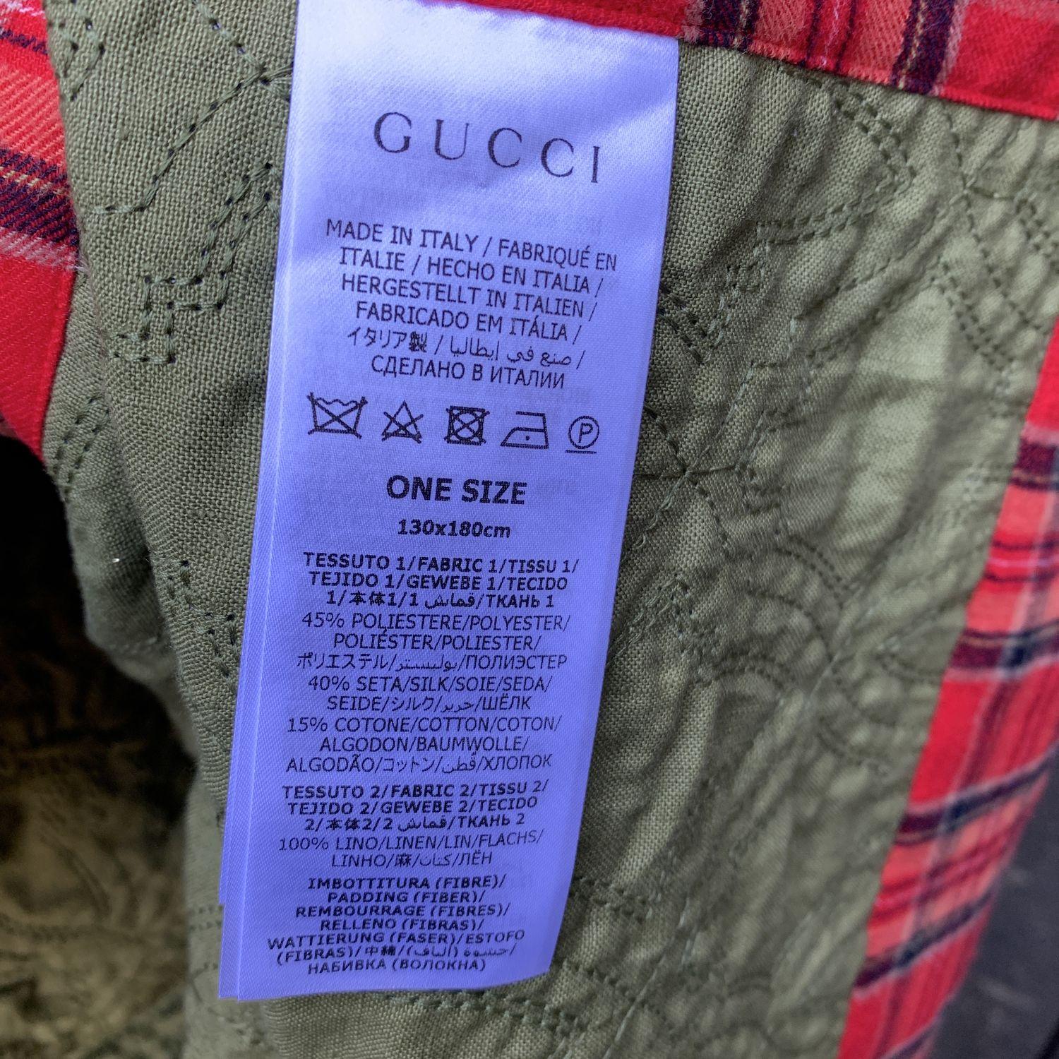 Gucci Beige Red Floral and Tartan Check Print Quilted Blanket For Sale 1