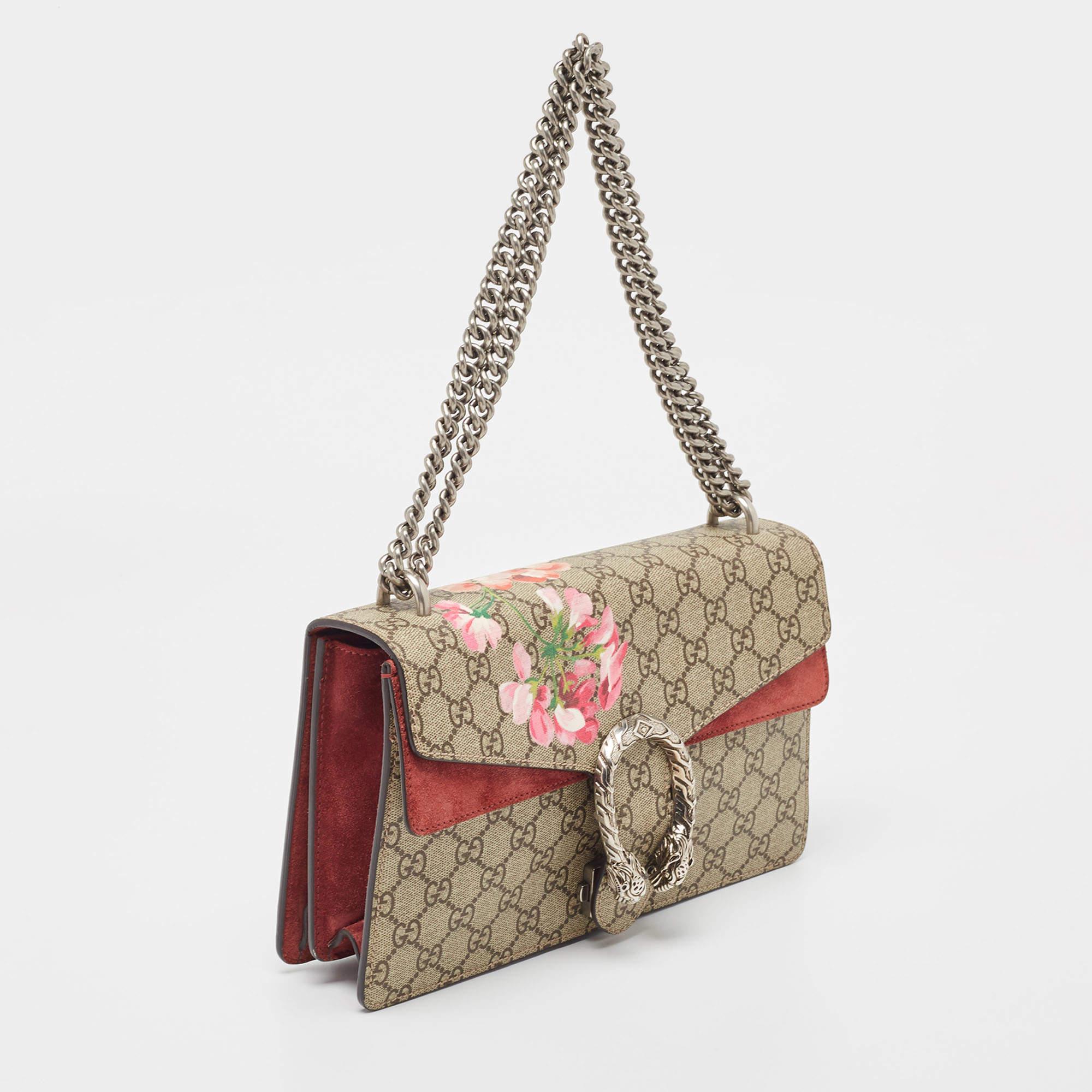 Gucci's Dionysus collection is inspired by the Greek God Dionysus, who is believed to have crossed the Tigris river on a tiger sent to him by Zeus. This creation has been made from leather and beautifully merges the tradition of the house with