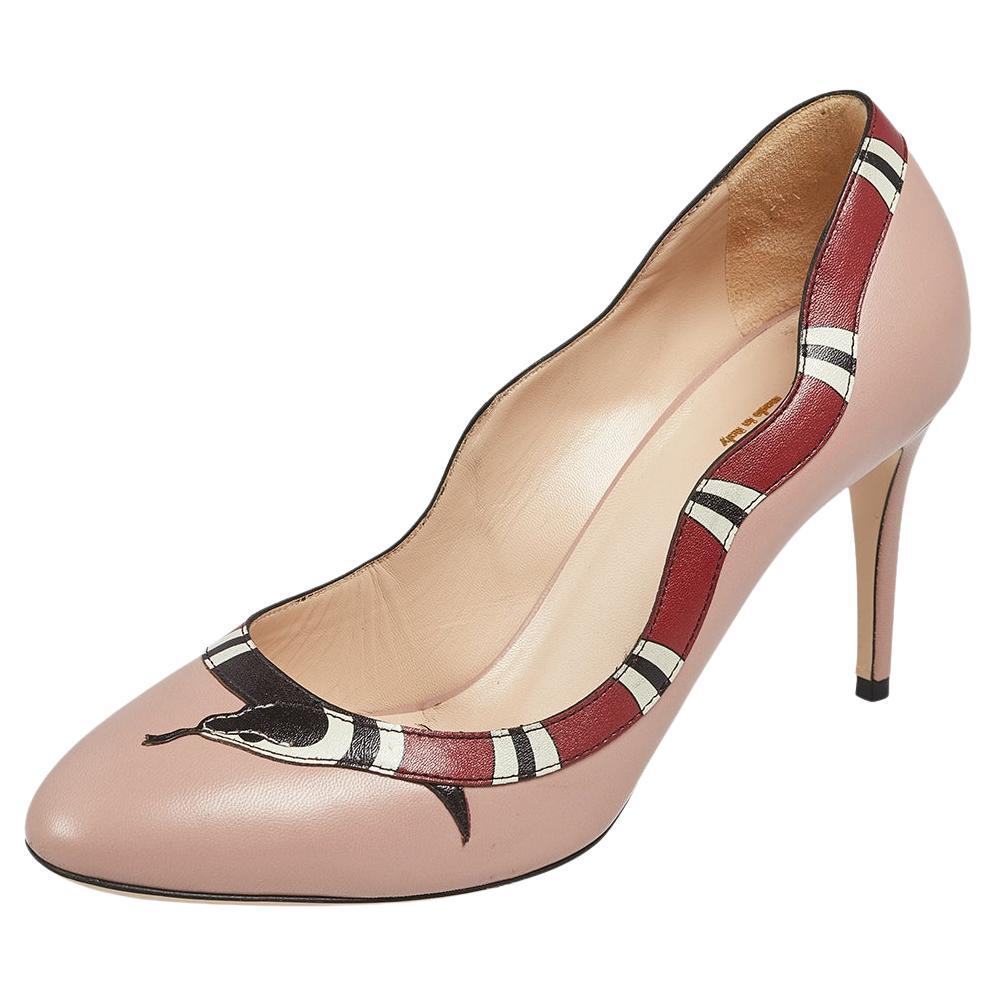 Gucci Beige/Red Leather Yoko Snake Pumps Size 37 For Sale