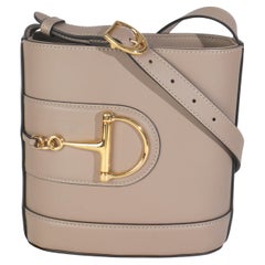 Gucci Borsa a secchiello piccola 73 in pelle di vitello liscia beige