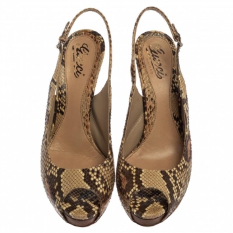 Gucci Beige Snakeskin Slingback Peep Toe Sandals Size 40.5 For Sale 2
