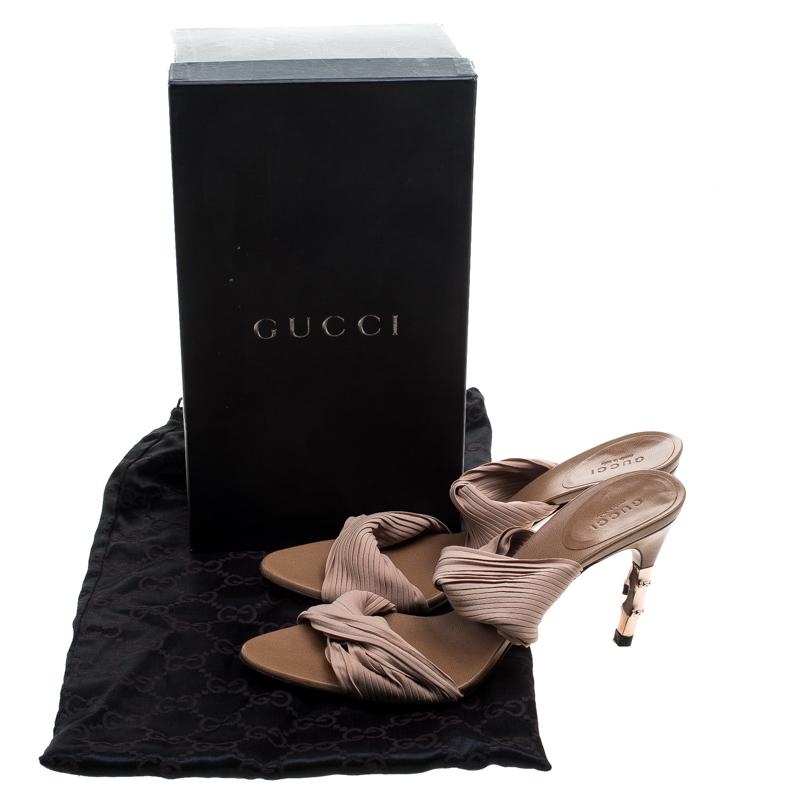 Gucci Beige Stretch Plisse Fabric Bamboo Heel Slides Size 38.5 3