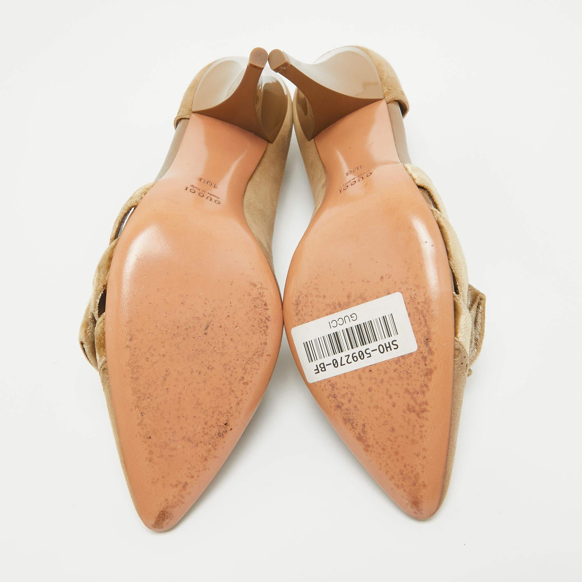 Gucci  Daim et velours beige  D'Orsay escarpins taille 40,5 en vente 1