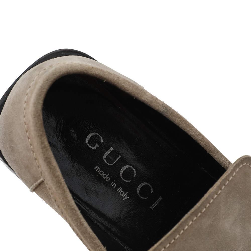 Gucci Beige Suede Slip on Loafers Size 42 For Sale 3