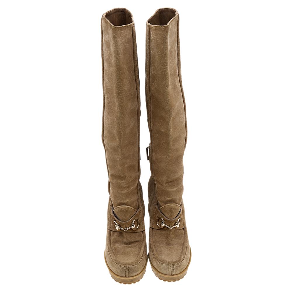 Gucci Beige Suede Wedge Knee Length Boots Size 38 In Good Condition In Dubai, Al Qouz 2