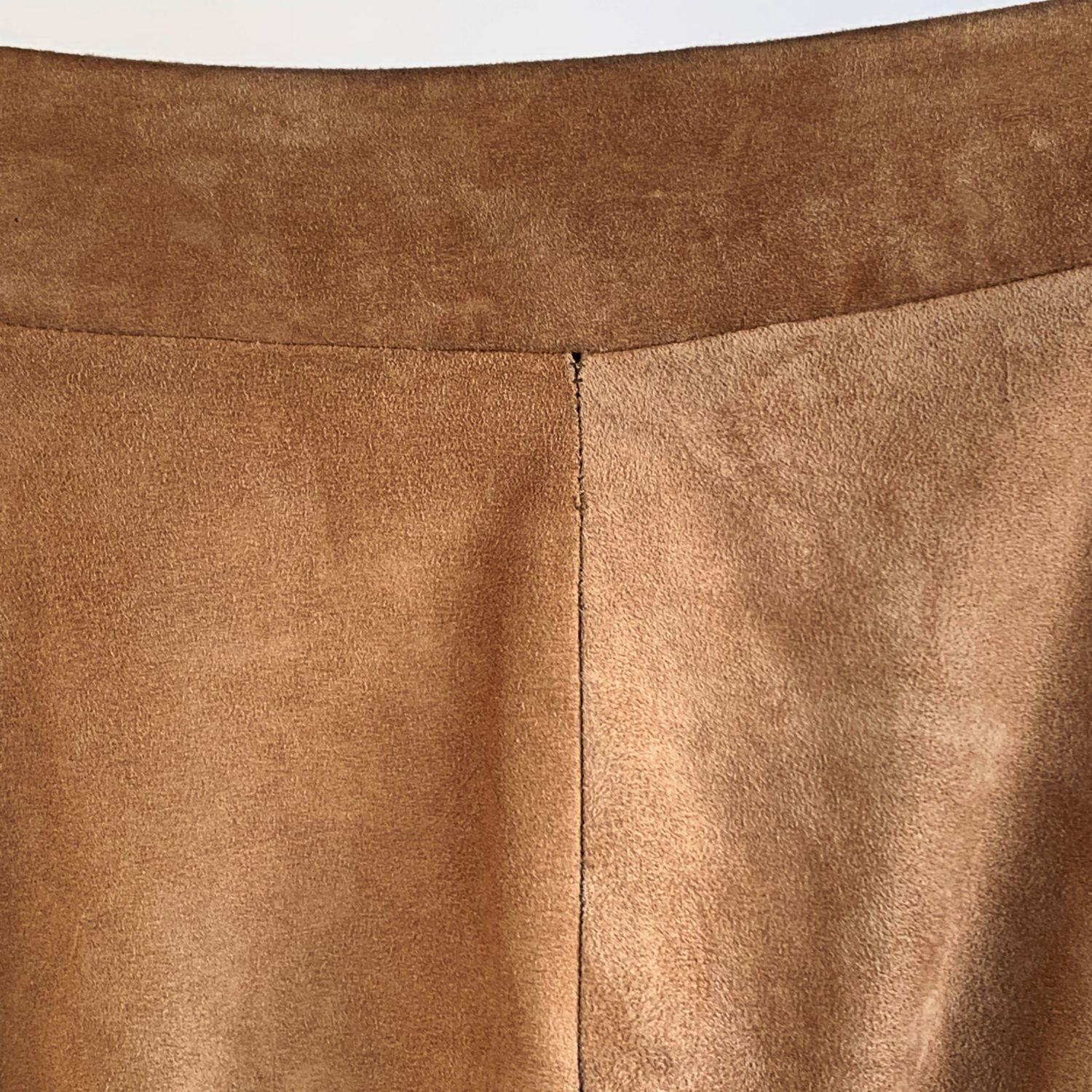 Women's Gucci Beige Tan Suede Pants Trousers Size 40 