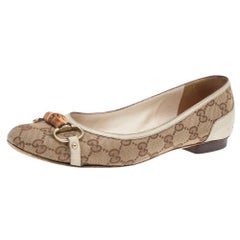 Gucci Beige/Bianco GG Canvas Bamboo Horsebit Ballet Flats Taglia 39.5