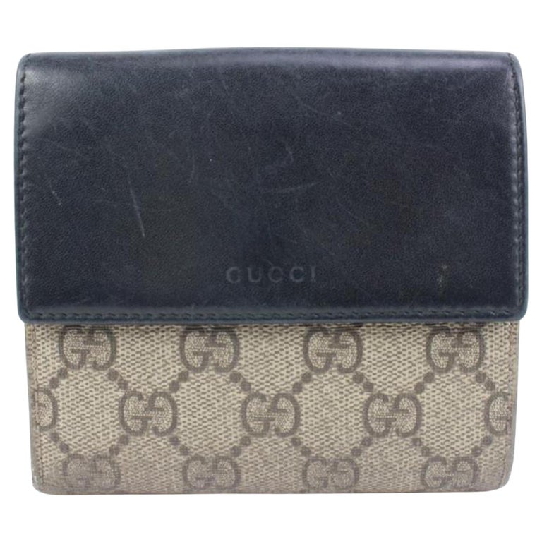 Gucci Beige x Black Supreme GG Compact Wallet 24g321s For Sale at 1stDibs