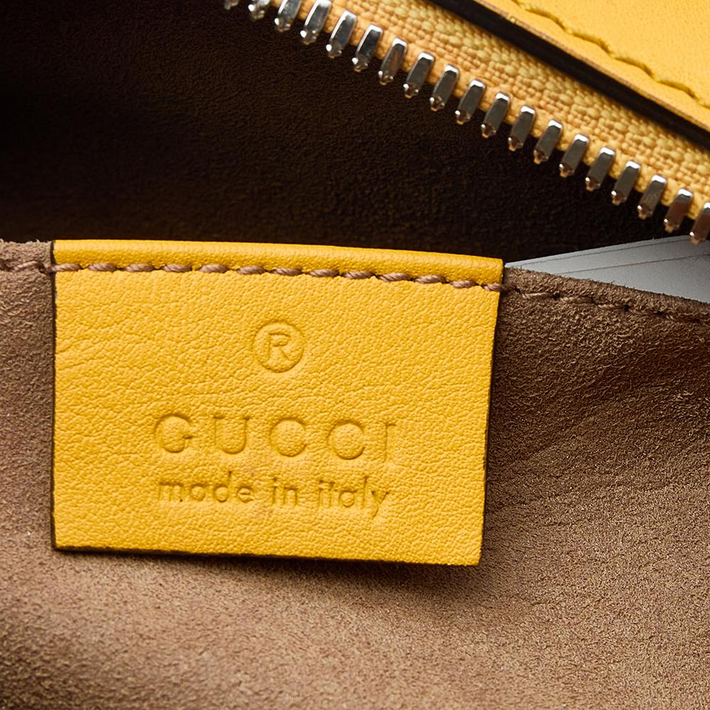 A structured and compact bag can assist you with many outings and can be styled with most of your attires. Gucci's creation is an example of the label’s penchant for creating staple pieces. It is crafted from GG Supreme canvas, the exterior is