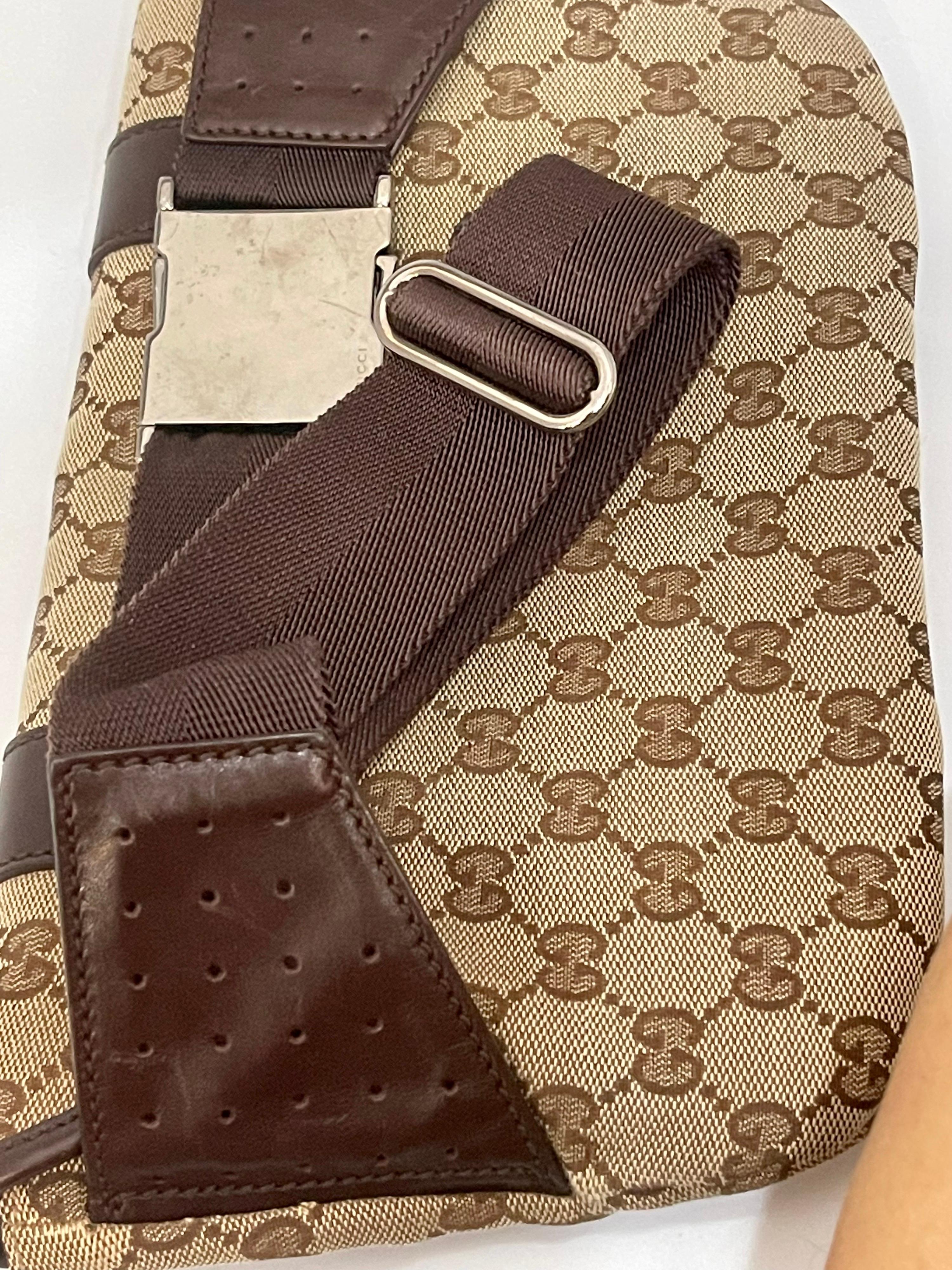 Gucci Gürtel Monogramm Web Doppeltasche Braun GG Supreme Canvas Cross Body Bag im Angebot 1