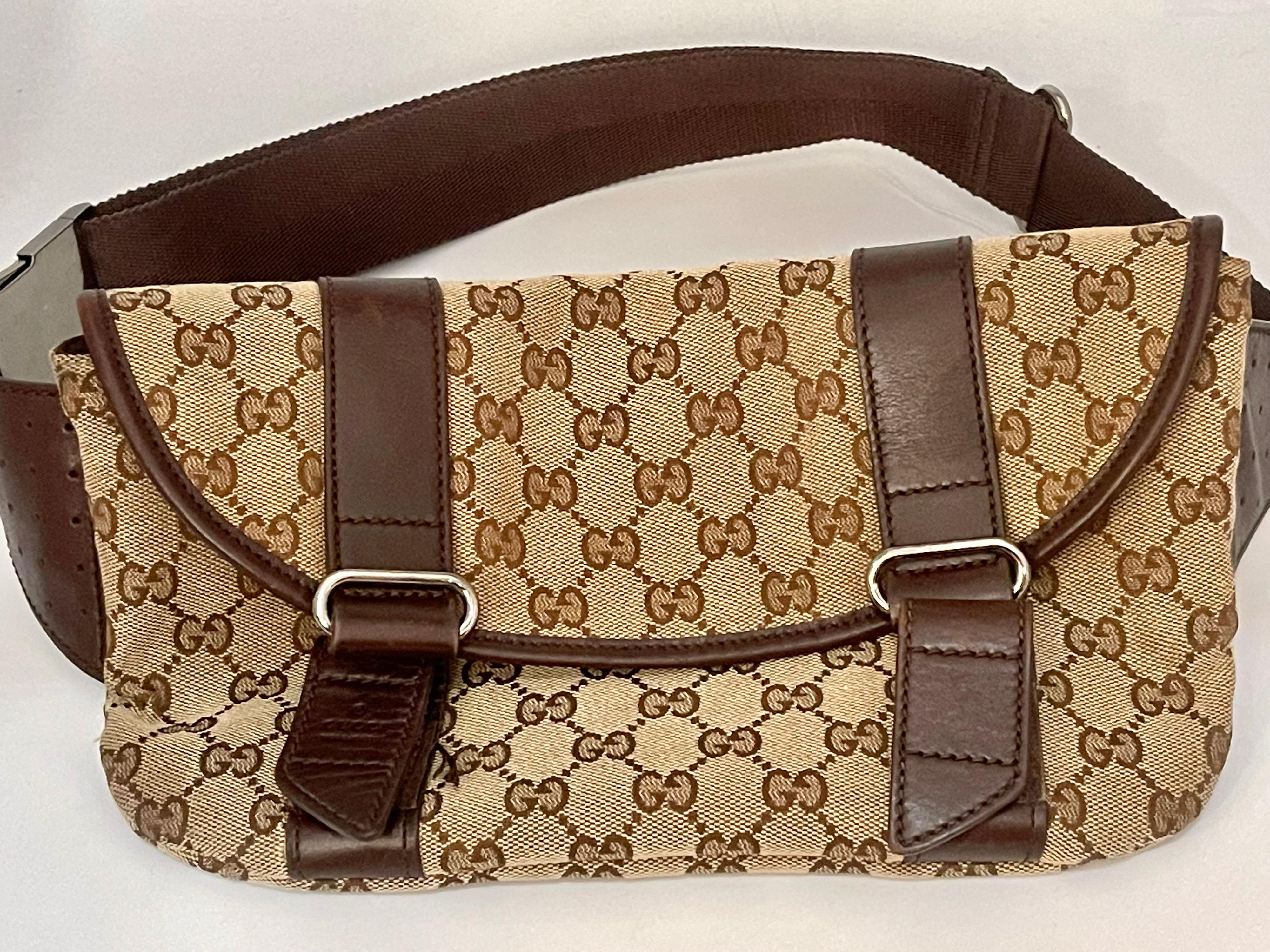 Women's or Men's Gucci Belt Monogram Web Double Pocket Brown GG Supreme Canvas Cross Body Bag For Sale