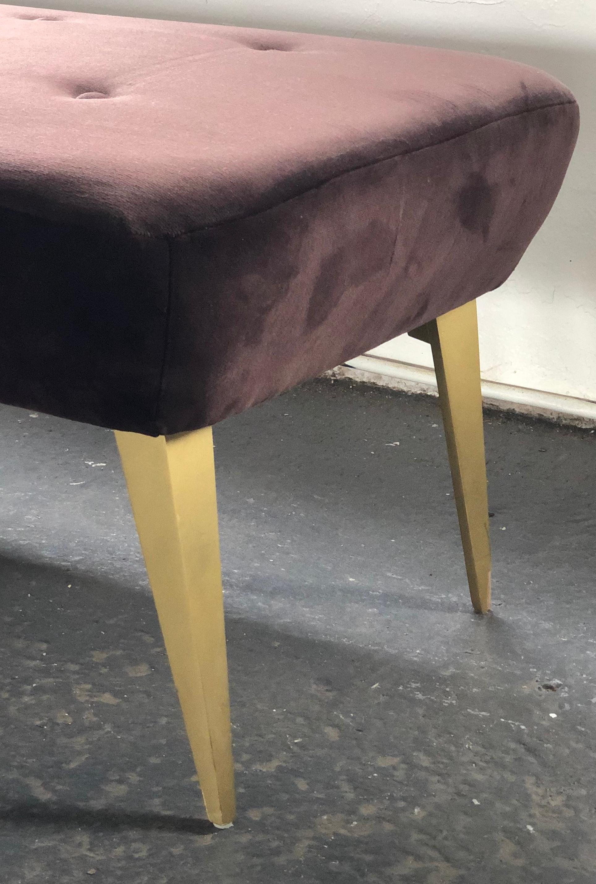 Bench in a Rich Brown, Buttoned Velvet Adorned with Gold Lacquered Feet In New Condition For Sale In Bronx, NY