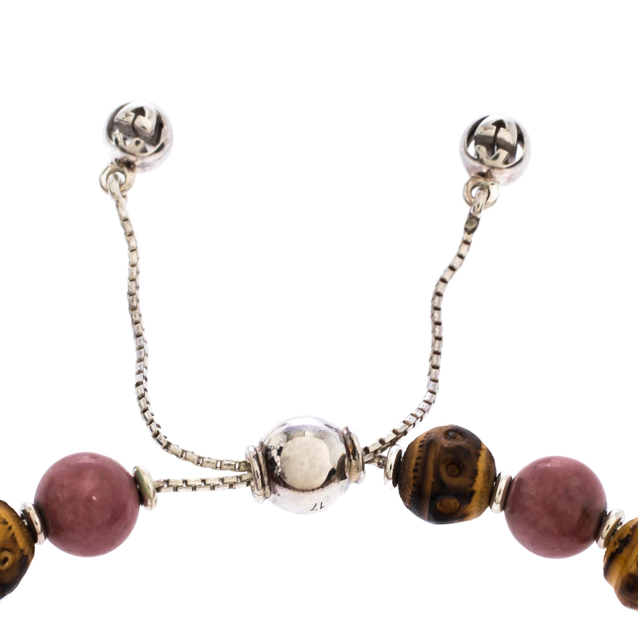 Gucci Bi-color Stone & Wood Beaded Silver Adjustable Bracelet In Good Condition In Dubai, Al Qouz 2