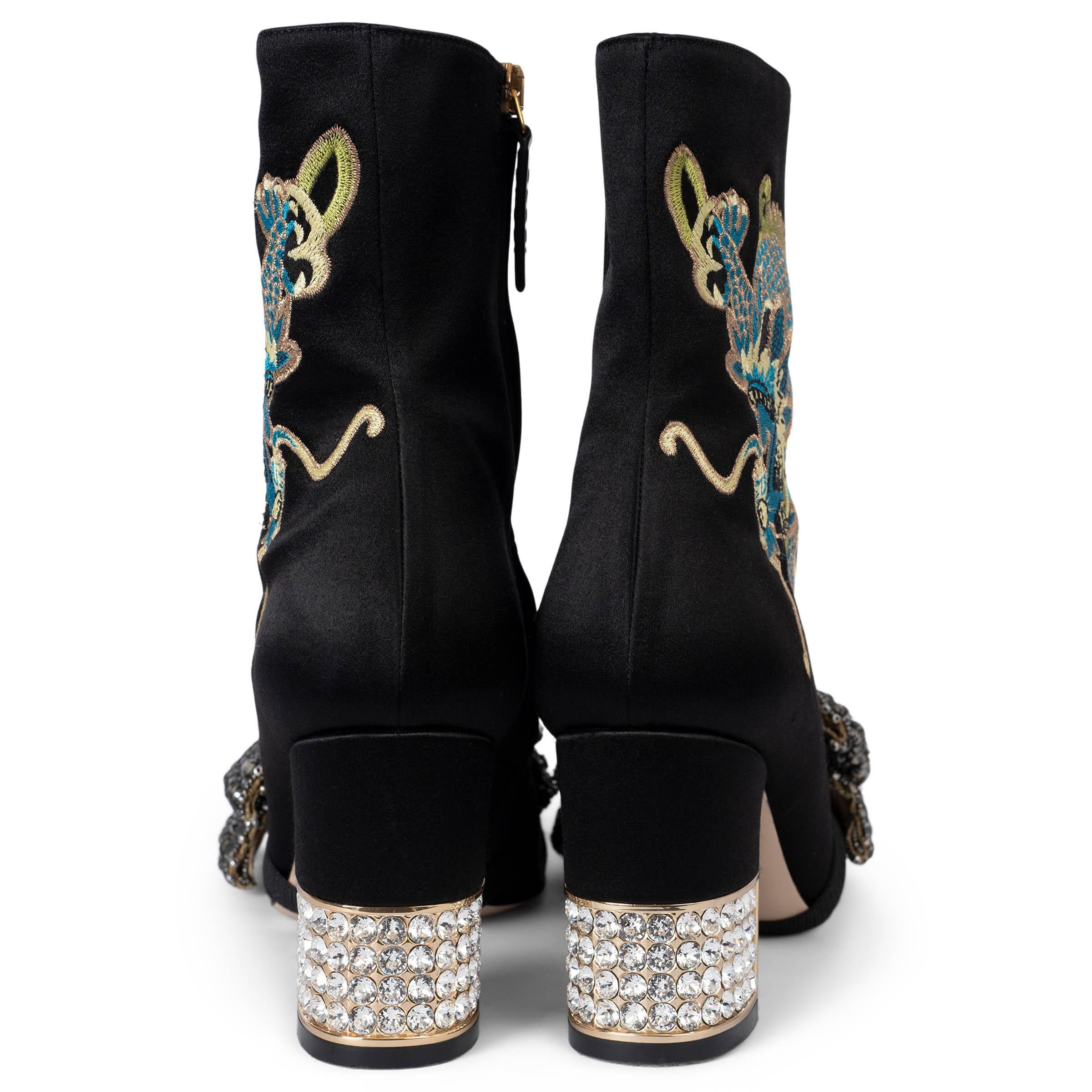 GUCCI black 2017 CANDY EMBROIDERED DRAGON SATIN Ankle Boots Shoes 37 In Good Condition In Zürich, CH