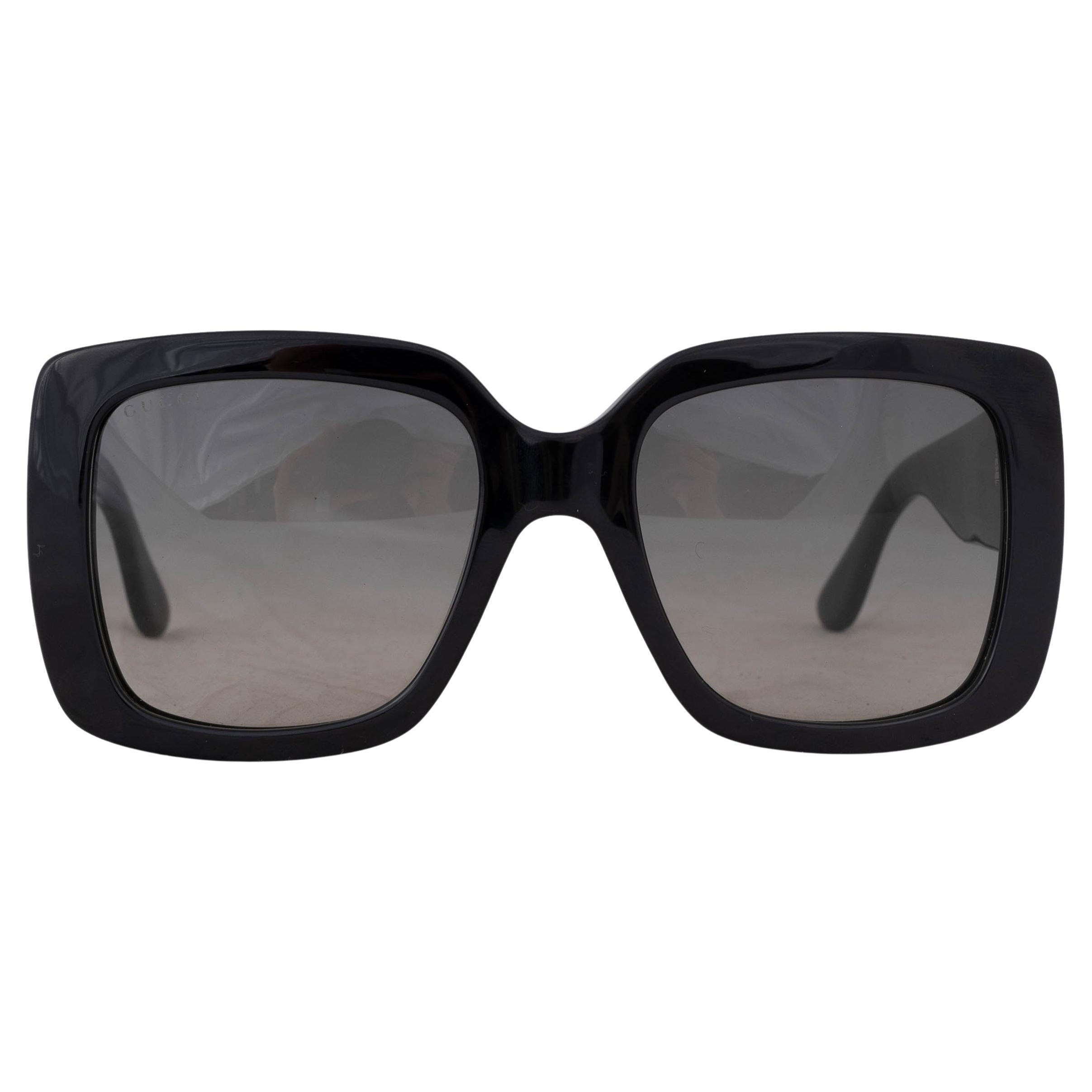 GUCCI black acetate SQUARE Sunglasses GG0141S 001 For Sale