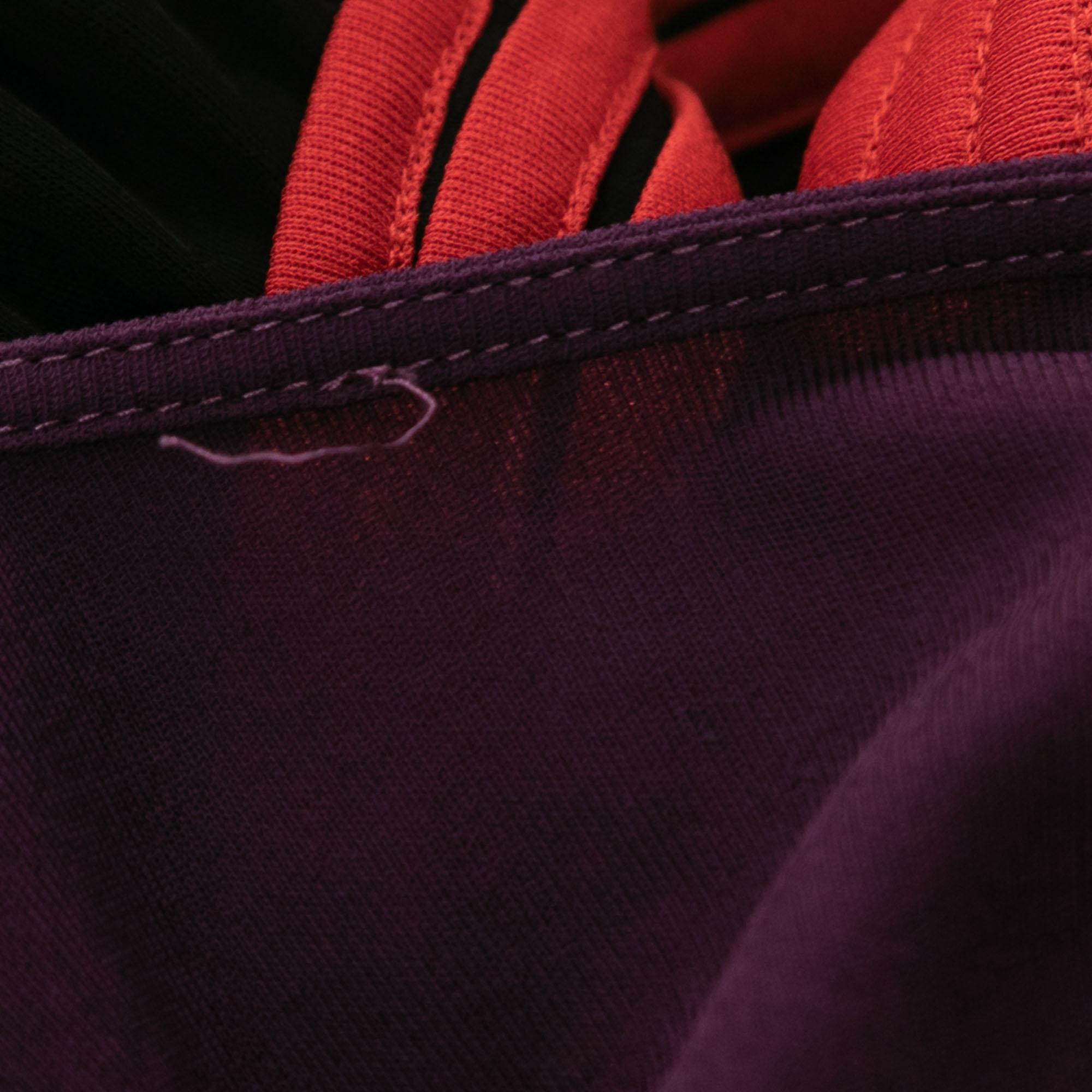 Gucci Black and Purple Knit Plunging Neck Sleeveless Dress M In Good Condition In Dubai, Al Qouz 2