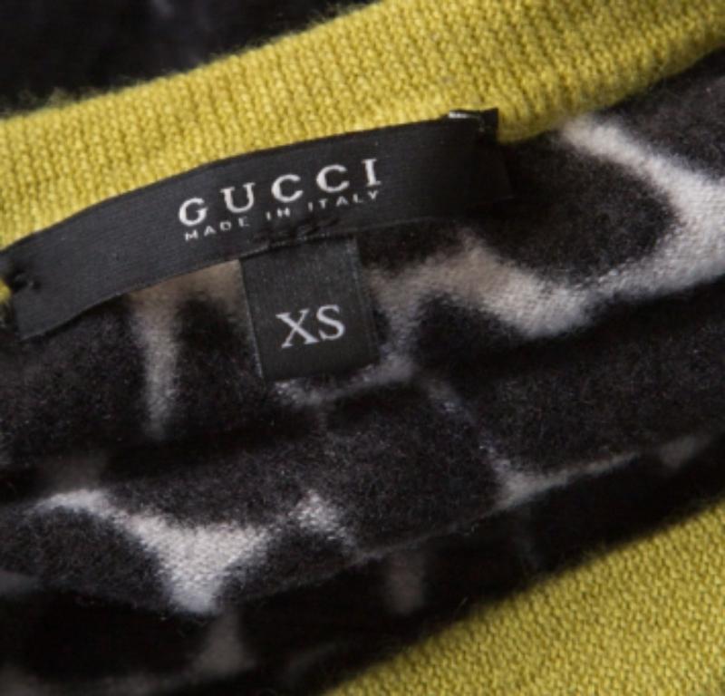 Nero Gucci Top in cashmere stampato bianco e nero XS in vendita