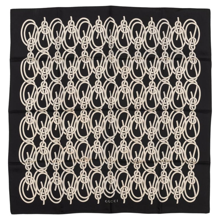 plukke siv abstraktion Gucci Black And White Silk Scarf For Sale at 1stDibs | gucci black and white  scarf