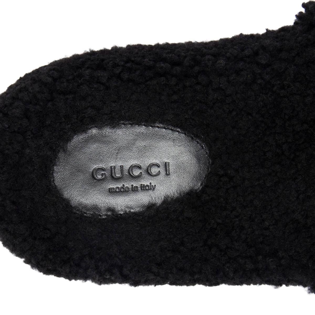 GUCCI black & beige EILEEN TEDDY SHEARLING SLIDES Sandals Shoes 41 In Excellent Condition In Zürich, CH