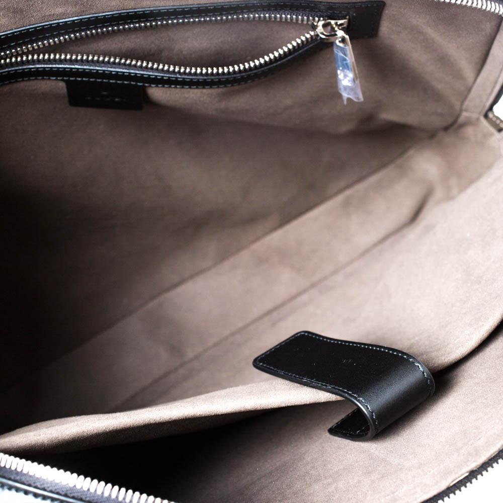 Men's Gucci Black/Beige GG Supreme Canvas and Leather Briefcase For Sale