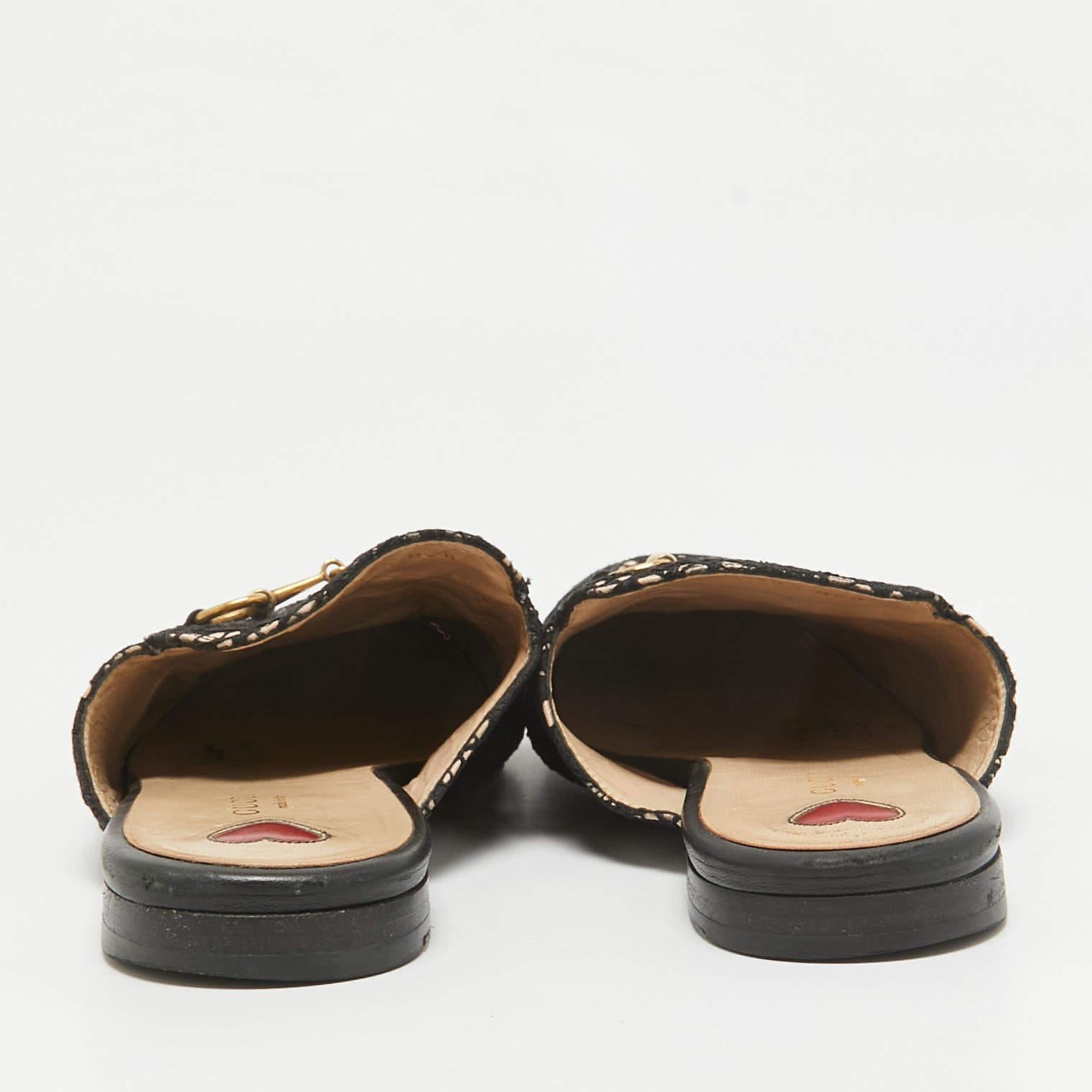 Gucci Black/Beige Lace and Leather Princetown Flat Mules Size 39.5 For Sale 1