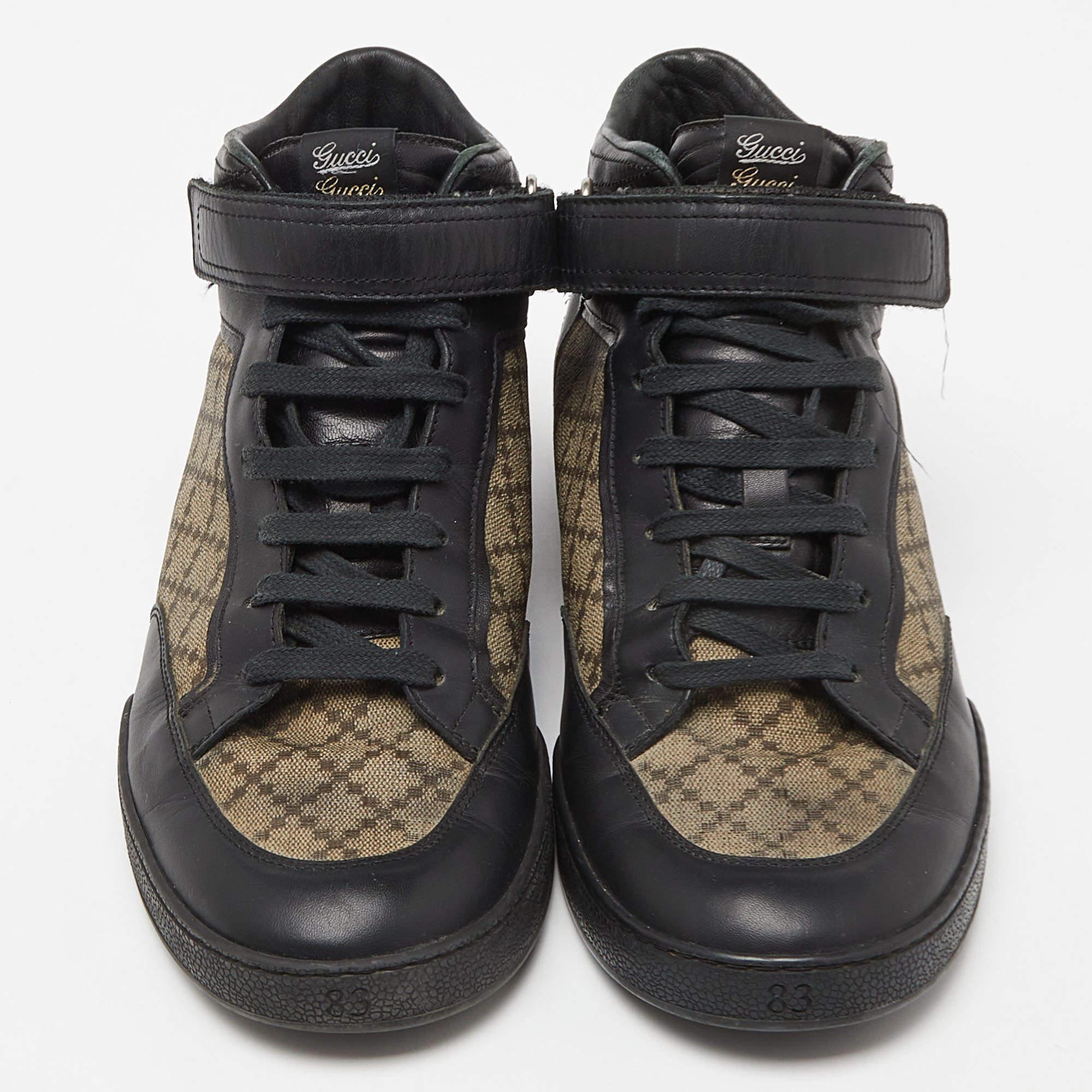 Gucci Black/Beige Leather and Diamante Canvas High Top Sneakers Size 42 In Good Condition For Sale In Dubai, Al Qouz 2